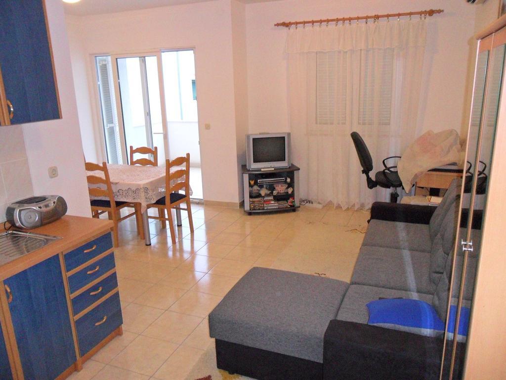 Apartment Kiko Rogoznica  Kamer foto